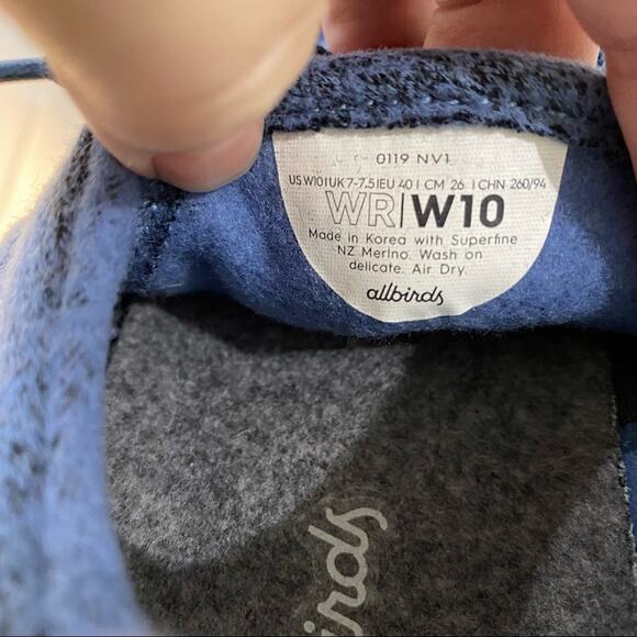 Allbirds Sneakers Womens SIze 10 Wool Runners Blue EUC - Picture 4 of 7